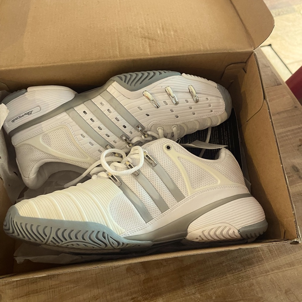 Addias woman's shoes